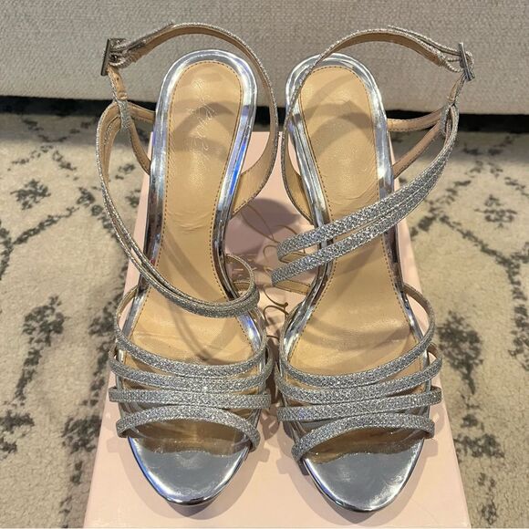 Jewel Badgley Mischka HUMBLE Silver Sparkle Strappy Sandal Heels Size 8.5 - Picture 4 of 10